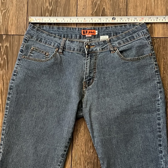 Hip Jeans Capri Embroidered Back Pockets Womens Size 14 Jeans - Picture 5 of 11